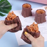 Антистресс Белка мялка нажимная игрушка Pop it коричневая в коричневом пне