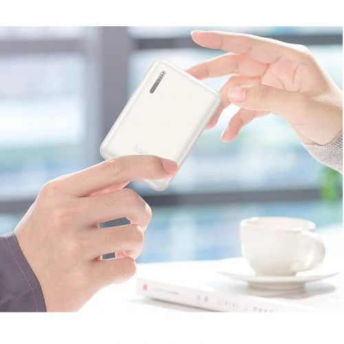 Внешний аккумулятор повербанк Power bank HOCO J115 5000mAh ультратонкий белый фото 2 Внешний аккумулятор повербанк Power bank HOCO J115 5000mAh ультратонкий белый фото 2